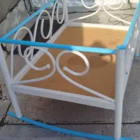 گهواره فلزی