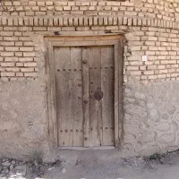 درب چوبی قدیمی
