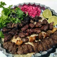 نیازمند همکار در کبابی