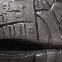 کفش کارایمن در محیط کاری