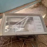 پرژکتور لامپی