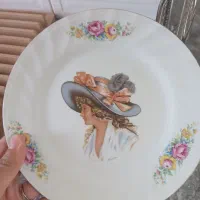 بشقاب چینی