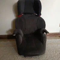 صندلی ماشین بسیار تمیز از 6 ماهگی تا 3 یا 4 سالگی