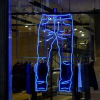 تابلو نئون شیک و خاص|لامپ و چراغ|مشهد, کوی المهدی|دیوار