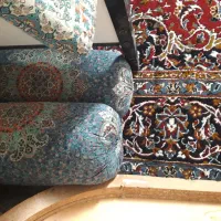 مقداری لوازم خانه|فرش|قم, شاه احمد قاسم|دیوار