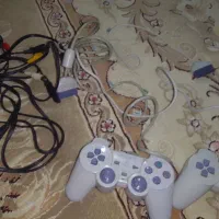 دسته پی لی ۲ دو دسته سالم نو با کابل بدون خرابی