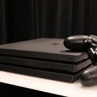 PS4 Pro 1TB فول بازی ۲ دسته کپی خور تمیز و خانگی