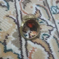 انگشتر‌قرمز|جواهرات|رباط‌کریم, رباط‌کریم|دیوار