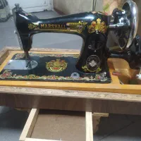 چرخ خیاطی قدیمی مارشال با میزش میفروشم|چرخ خیاطی و ریسندگی|مرند, |دیوار