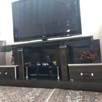 میز تلویزیون تمیز و شیک