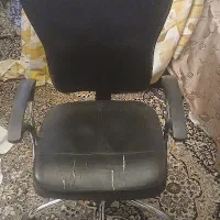 صندلی چرخدار اداری
