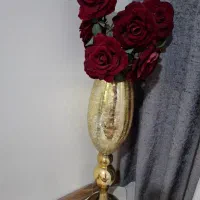 گلدان به همراه گل|گل مصنوعی|تهران, مینای شمالی (مخبر)|دیوار
