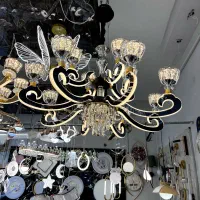 لوستر و دیواری های دکوراتیو