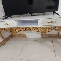 میز تی وی کاملا سالم بدون هیچ گونه مشکل نو نو