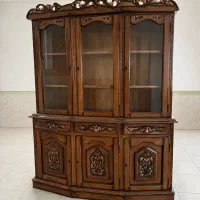 ویترین سلطنتی