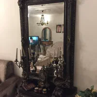 آینه شمعدان و ساعت  و کنسول