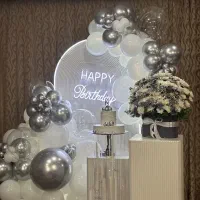 بادکنک اماده با تم نقره ای سفید