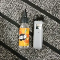 پاد ساندر همراه جویس پرتقال