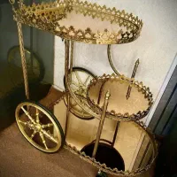 میز بار برنجی اصل