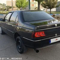 پژو 402 مدل 82
