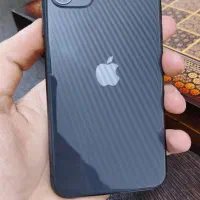 ایفون ۱۱ نرمال lla