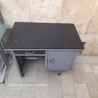میز تحریر و کامپیوتر|میز تحریر و کامپیوتر|قم, کلهری|دیوار