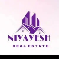 بلوار نخبگان مغازه ۶۰و۴۰متری دارای بالکن بحراصلی