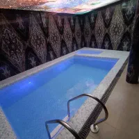 اجاره روزانه  استخر دار شاندیز ابرده