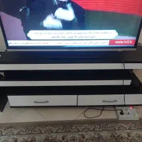 میز تلویزیون چوبی
