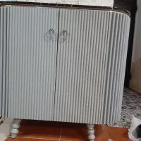 میز تی وی وجاکفشی
