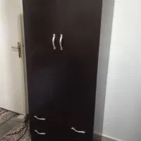 دو تا کمد ۲ کشوی سالم و در حد نو هر کدام ۴۸۰۰