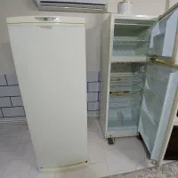 یخچال موتور سوخته وفریزر نیاز به تعمیر جزیی