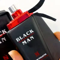 ادکلن ۱۰۰ میل خیلی خوشبو