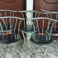 ۵ عدد صندلی استیل.