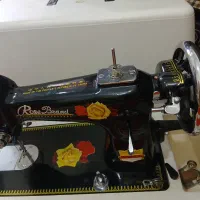 چرخ خیاطی سالم وتمیز