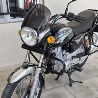 موتورسیکلت طرح باکسر لیفان ۱۸۰