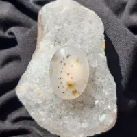 عقیق شجر، عقیق رنگی