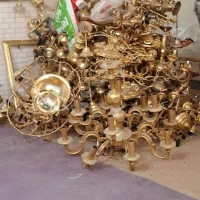 معامله  لوسترهای برنجی اب طلا