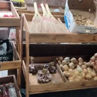 فروش میز میوه با چوب نرات روسی و کولر پنجره ای|فروشگاه و مغازه|کیاشهر, |دیوار
