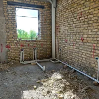 خدمات تاسیسات لوله کشی پمپ آب نصب شیر آلات رادیات|خدمات پیشه و مهارت|همدان, |دیوار