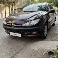 ۲۰۶ SD V8 مدل ۱۳۸۹