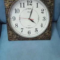 ساعت دیواری