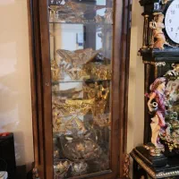 ویترین چوبی