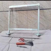 دار قالی با تمام وسایل ها به همراه نخ
