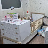 تخت خواب نوزادی نو