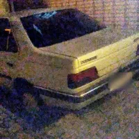 پژو ۴۰۵ مدل ۸۵ بدونه رنگ و پوسیدگی سند دو دست گشته