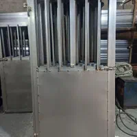 تولید کننده انواع درب های سبک انباری،باغی و حیاطی