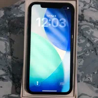 ایفون ۱۱ نرمال با حافظه ۱۲۸ گیگ zaa