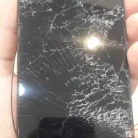 گوشی های شکسته و خراب