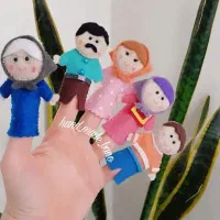 عروسک انگشتی و نمایشی